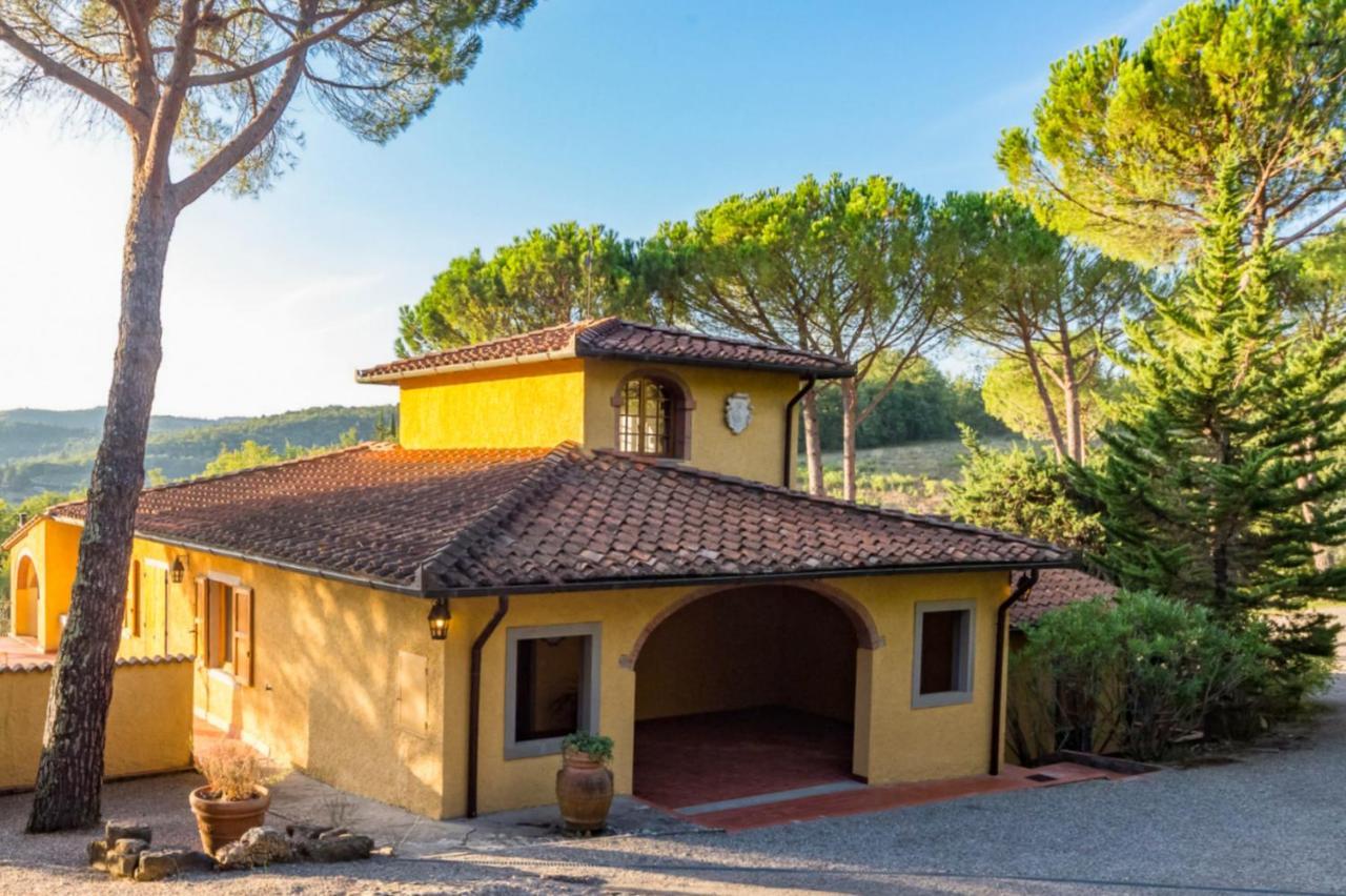 Вилла Poggio D'Oro San Donato in Poggio Экстерьер фото